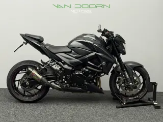 Suzuki GSX-S 750 ABS | Yoshimura | 2018 | Slechts 11DKM! | LED | Black