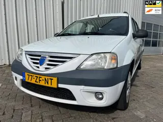 Dacia Logan MCV 1.6 Lauréate 7p. - Schade