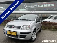Fiat Panda 1.2 Sky Automaat - Airco - Parkeersensoren achter - Dakrails - Elektrische ramen voor - R