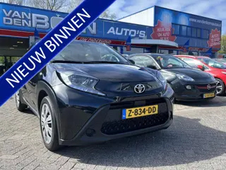 Toyota Aygo X 1.0 VVT-i S-CVT Play 1e eig Automaat Carplay Camera 12 MND Garantie