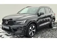 Volvo XC40 2.0 B4 Ultra Dark 19” Wielen - Panoramadak - Lighting – Harman Kardon Audio - 360 Cam - C