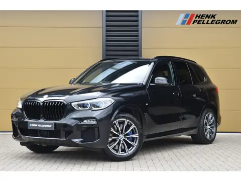 BMW X5 xDrive40i High Executive * M-Sport * Comfortstoelen * Laser * Harman / Kardon * Trekhaak *