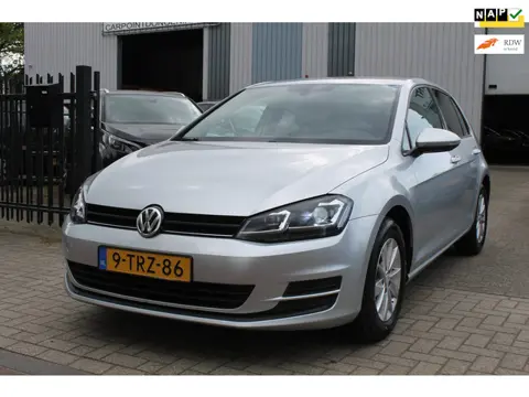 Volkswagen Golf 1.2 TSI 105PK 6 Bak Navi LED Clima Cruise Trekhaak!