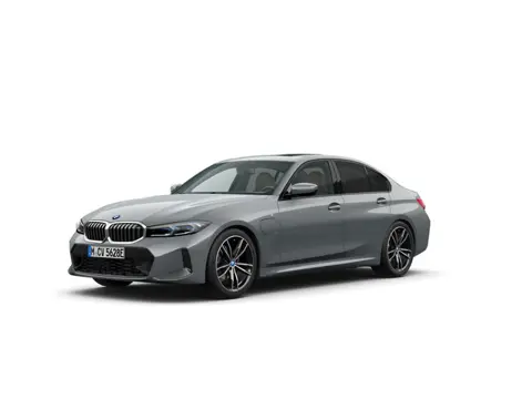 BMW 3-serie 330e M-Sport | 19" | Harman Kardon | Schuifdak | Camera