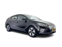 Hyundai IONIQ Premium EV 38 kWh {SOH-97%} (INCL.BTW) Aut *HEATPUMP | PANO | LEATHER | FULL-LED | ADA