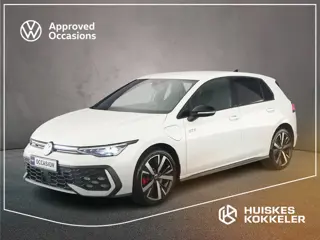 Volkswagen Golf GTE 1.5 TSI eHybrid 272pk DSG Automaat Trekhaak, Adaptive cruise control, LED matrix