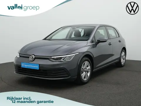 Volkswagen Golf 1.5 eTSI 130 pk DSG Life | Achteruitrijcamera | Adaptive Cruise | Navigatie