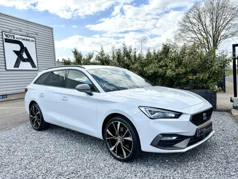 SEAT Leon Sportstourer 1.4 TSI FR e-Hybrid Plug-IN! Led|Camera|Keyles|Carplay|Memory