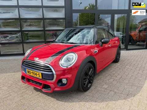 Mini Mini Cooper Serious Business, JCW Pakket !