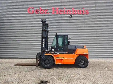 Doosan D1105-5 (bj 2008)