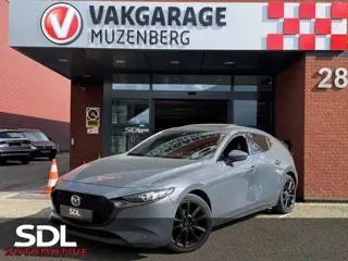 Mazda 3 2.0 e-SkyActiv-X M Hybrid 186 Luxury // FULL OPTIONS!! // SCHUIF-KANTEL DAK // NAVI // 360 C