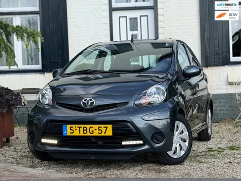 Toyota Aygo 1.0 VVT-i Aspiration|23DKM!|NAP|UNIEK|5DRS|
