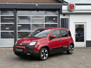 Fiat Panda Cross 1.0 Hybrid Pandina (bj 2025)