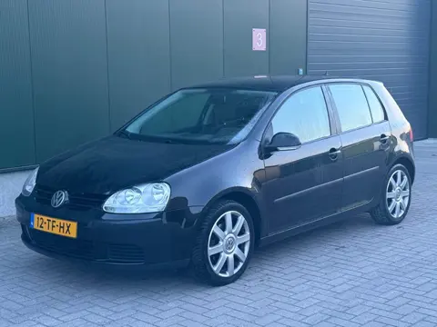 TOPSTAAT Volkswagen Golf 1.6 Trendline| Automaat | Weinig KM