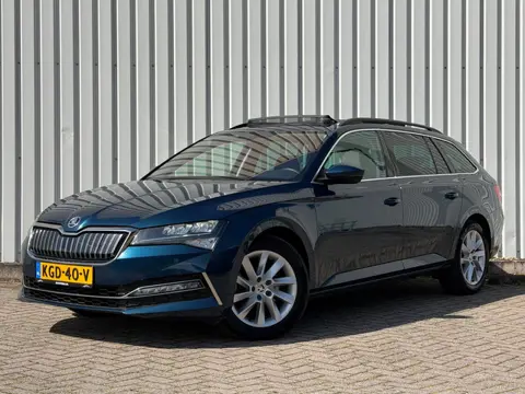 Skoda Superb Combi 1.4 TSI iV Business Edition Plus|SOH 97%|Pano|Canton|Memory|Trekhaak|Adaptive