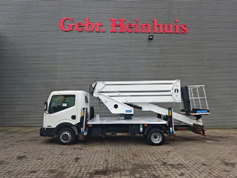 Nissan Cabstar 35.12 NT400 CTE ZED 20.2HV (bj 2016)