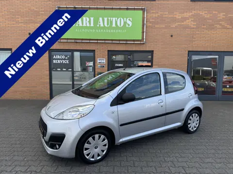 Peugeot 107 1.0 Active Zeer mooi! 5 drs (bj 2013)