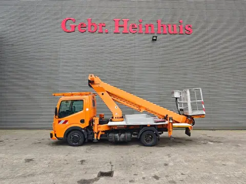 Renault Maxity 120 DXI Ruthmann TB 220 (bj 2011)