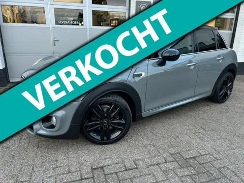 Mini Mini 1.5 Cooper Chili *JCW-PAKKET*|NAVI|PDC|LED