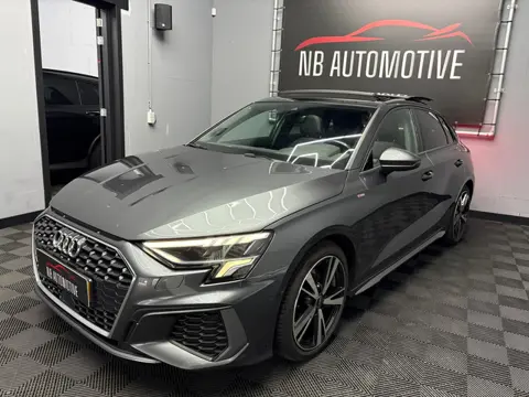 Audi A3 Sportback 35 TFSI S-line Pano