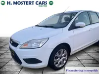 Ford FOCUS Wagon 1.6 Trend NIEUWE APK tot 13-01-2027 * TREKHAAK * AIRCO * ZÉÉR NETTE WAGEN *Nieuwe A