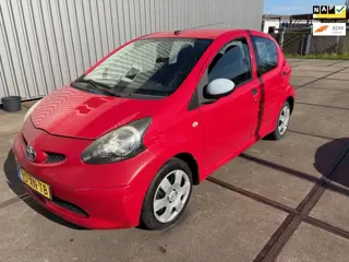 Toyota Aygo 1.0-12V-nieuwe apk keuring