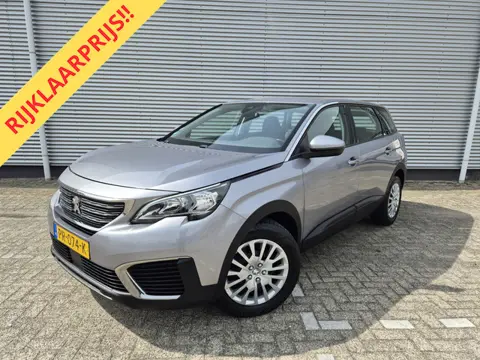 Peugeot 5008 1.2 PureTech Access 7 persoons,