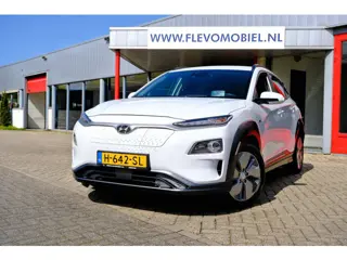 Hyundai Kona EV Premium 64 kWh 3 Fase Long Range Aut. Leder|1e Eig|Navi|PDC|Cam|CarPlay