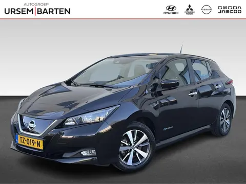 Nissan Leaf Acenta 40 kWh | Stuur-Stoelverwarming | Carplay