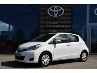 Toyota Yaris 1.0 VVT-i Aspiration 5-deurs 70pk | Airco | Bluetooth | Nieuwe APK! | Achteruitrijcamer