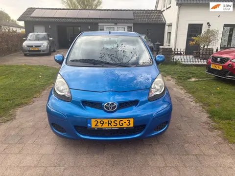 Toyota Aygo 1.0-12 5-deurs Airco,Elekt,APK,NAP,DEALER,2e eig,TomTom,