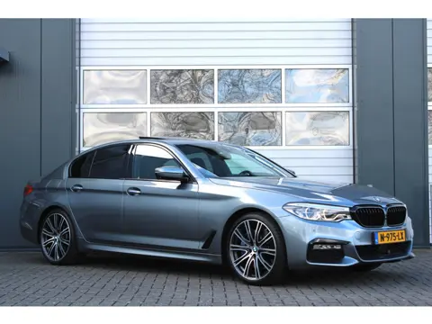 BMW 5-serie 540i xDrive High Executive M-Sport ACC/H&K/Camera360/Schuifdak/HeadUp/Stoelverwarming/Le