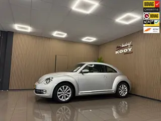 Volkswagen Beetle 1.2 TSI Design * Navigatie / Cruise control / LM Velgen / NL Auto *