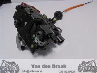 Audi A4 2000-2005 Deurslot links achter