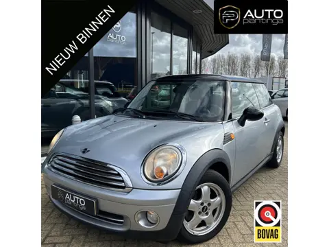 Mini Cooper 1.6 Pepper 120PK | NL AUTO | Airco | 2 Sleutels | APK tot 23-03-2027 |