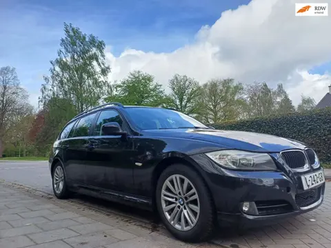 BMW 3-serie Touring 318i Executive