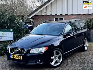 Volvo V70 2.0 Rijklaar|1e Eigenaar|Origineel NL|100% Onderhouden|LEDEREN BEKLEDING|Navigatie