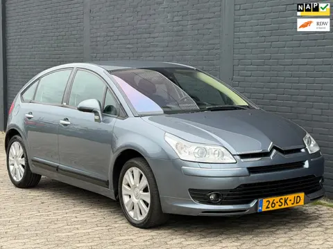 Citroen C4 2.0-16V Exclusive CLIMA XENON CRUISE PDC APK NAP