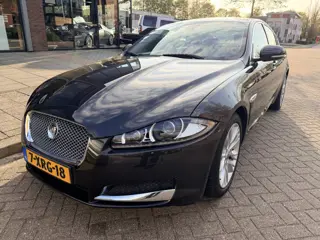 Jaguar XF 2.2D Premium Luxury (bj 2012, automaat)