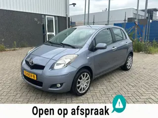 Toyota Yaris 1.3 VVTi Aspiration 2010 CLIMA NAVI