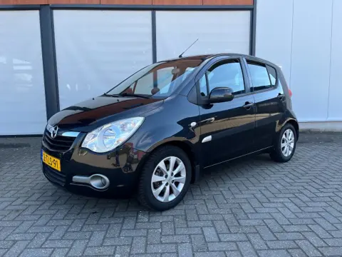 OPEL AGILA 1.0 Berlin