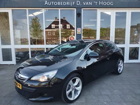 OPEL ASTRA GTC 1.4 TURBO SPORT