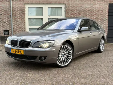 BMW 7 Serie 760i Facelift nette auto Lees tekst (bj 2007)