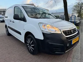 Peugeot Partner 120 1.6 HDi 75 L1 XR Airco,Schuifdeur Nette Auto