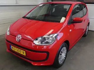 Volkswagen Up! 1.0 move up! - Airco - Mooie Auto