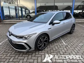 Volkswagen Golf 1.5 eTSI R-Line 150pk | DSG | 17"LMV | ACC | LED | Camera | 1e Eig. | Mooi!