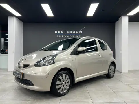 Toyota Aygo 1.0-12V | Airco | Elektrische ramen | Nieuwe APK