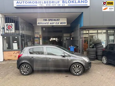 Opel Corsa 1.4-16V Edition