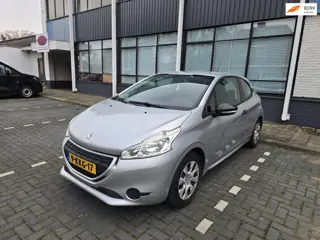 Peugeot 208 1.0 VTi Access Trekhaak Airco Nieuwe APK en Beurt
