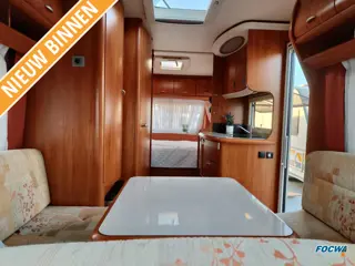 Hobby Excellent 450 UF Mover Dwarsbed Zit Tent T